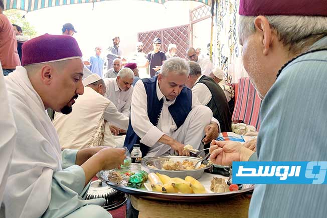 أبناء الطريقة السنوسية يحيون ذكرى المؤسس الأكبر السيد محمد بن علي السنوسي الـ171 في الزاوية البيضاء. (فيسبوك)