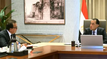 رئيس الوزراء يراقب توفر الأدوية والمستلزمات الطبية ويشدد على سرعة دفع المستحقات للجهات الحكومية.