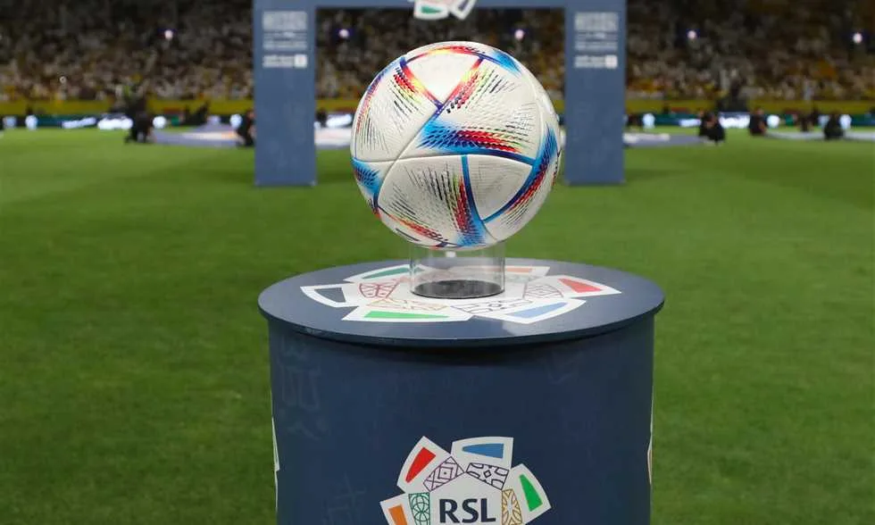زيادة نفقات استقدام الحكام الدوليين في الدوري السعودي زيادة نفقات استقدام الحكام الدوليين في الدوري السعودي