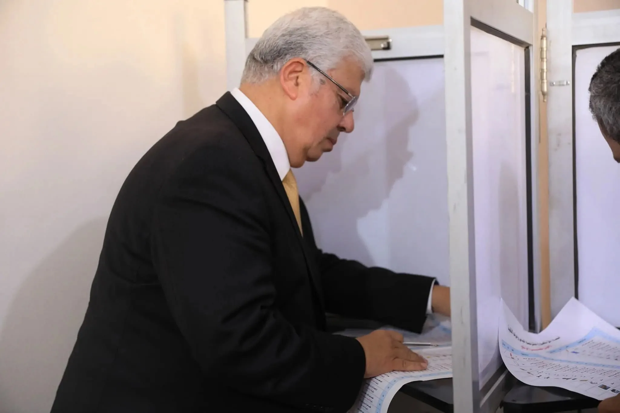 وزير التعليم العالي يُشارك في انتخابات مجلس الشيوخ 2025 في التجمع الخامس. وزير التعليم العالي يُشارك في انتخابات مجلس الشيوخ 2025 في التجمع الخامس.