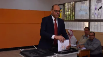 وزير العمل يشارك في التصويت لانتخابات مجلس الشيوخ 2025 في التجمع الخامس