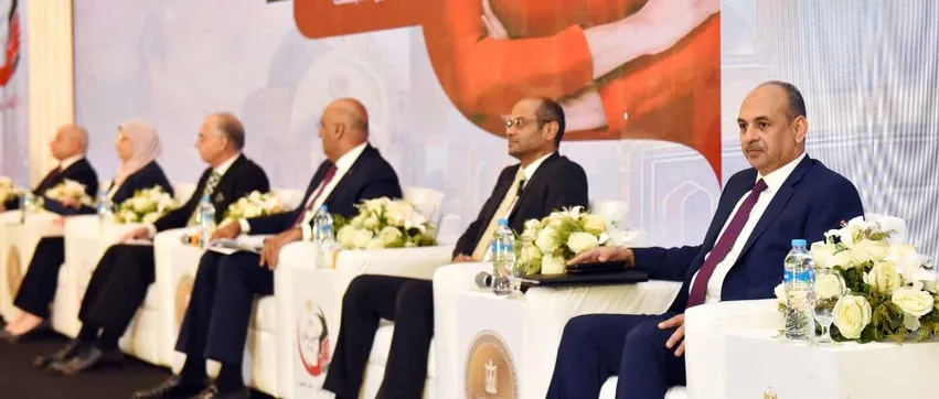 أحمد الشيخ: زيادة عدد المستثمرين الأفراد الجدد إلى 123 ألفاً في النصف الأول. أحمد الشيخ: زيادة عدد المستثمرين الأفراد الجدد إلى 123 ألفاً في النصف الأول.
