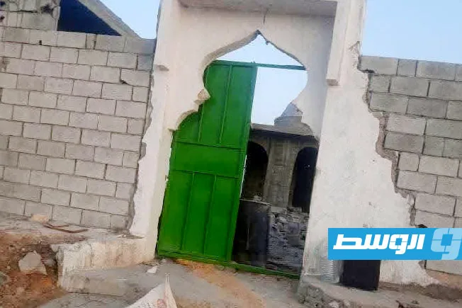 بالصور.. مجهولون يقومون بتفجير ضريح «سي زلي» في سوق الثلاثاء بمدينة زليتن