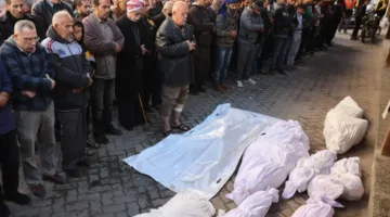 غزة: نقص حاد في الأكفان مع تزايد عدد الوفيات