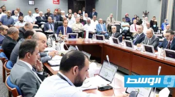 «أجوكو» تناقش مع مؤسسة النفط التحديات التي تواجه تطوير حقولها