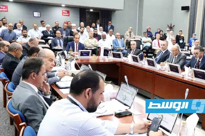 «أجوكو» تناقش مع مؤسسة النفط التحديات التي تواجه تطوير حقولها «أجوكو» تناقش مع مؤسسة النفط التحديات التي تواجه تطوير حقولها