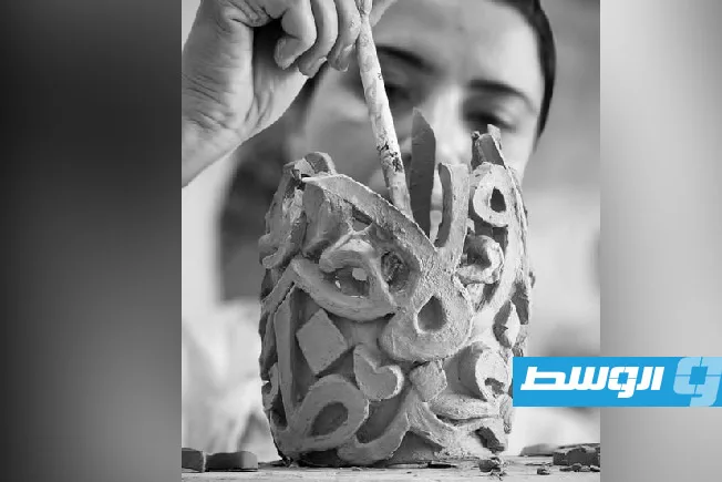 مروة التومي: الانتقال من الطب إلى الفن.. سحر الجمال وتأملات الغوص في الأعماق مروة التومي: الانتقال من الطب إلى الفن.. سحر الجمال وتأملات الغوص في الأعماق