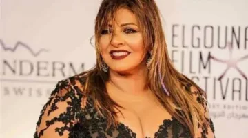 هالة صدقي تثير ضجة على وسائل التواصل الاجتماعي من اليونان وتلفت الأنظار بروعتها وصداقة عمرها