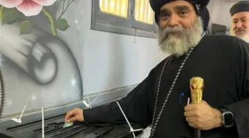 الأنبا بضابا يشارك في التصويت لانتخابات مجلس الشيوخ في نجع حمادي بمحافظة قنا