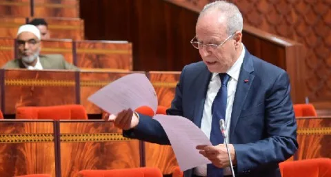 إلقاء القبض على رئيس هيئة دينية رسمية في المغرب يثير جدلاً كبيرًا.. عالم مقاصدي ينتقد.. وبن كيران يرفض اعتبار وزارة الأوقاف “تشويهًا للإسلام” في مسألة الإعفاء. إلقاء القبض على رئيس هيئة دينية رسمية في المغرب يثير جدلاً كبيرًا.. عالم مقاصدي ينتقد.. وبن كيران يرفض اعتبار وزارة الأوقاف “تشويهًا للإسلام” في مسألة الإعفاء.