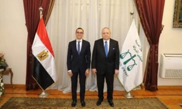رئيس مجلس الدولة يلتقي وزير الاستثمار والتجارة الخارجية رئيس مجلس الدولة يلتقي وزير الاستثمار والتجارة الخارجية