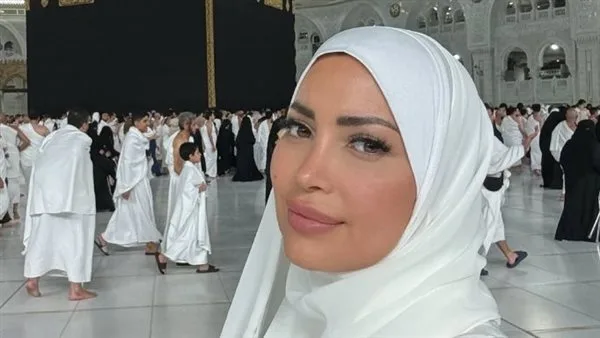 نسرين طافش: خلال رحلتي إلى العمرة، نحن جميعاً بحاجة لتجربة الجانب الروحي في حياتنا نسرين طافش: خلال رحلتي إلى العمرة، نحن جميعاً بحاجة لتجربة الجانب الروحي في حياتنا