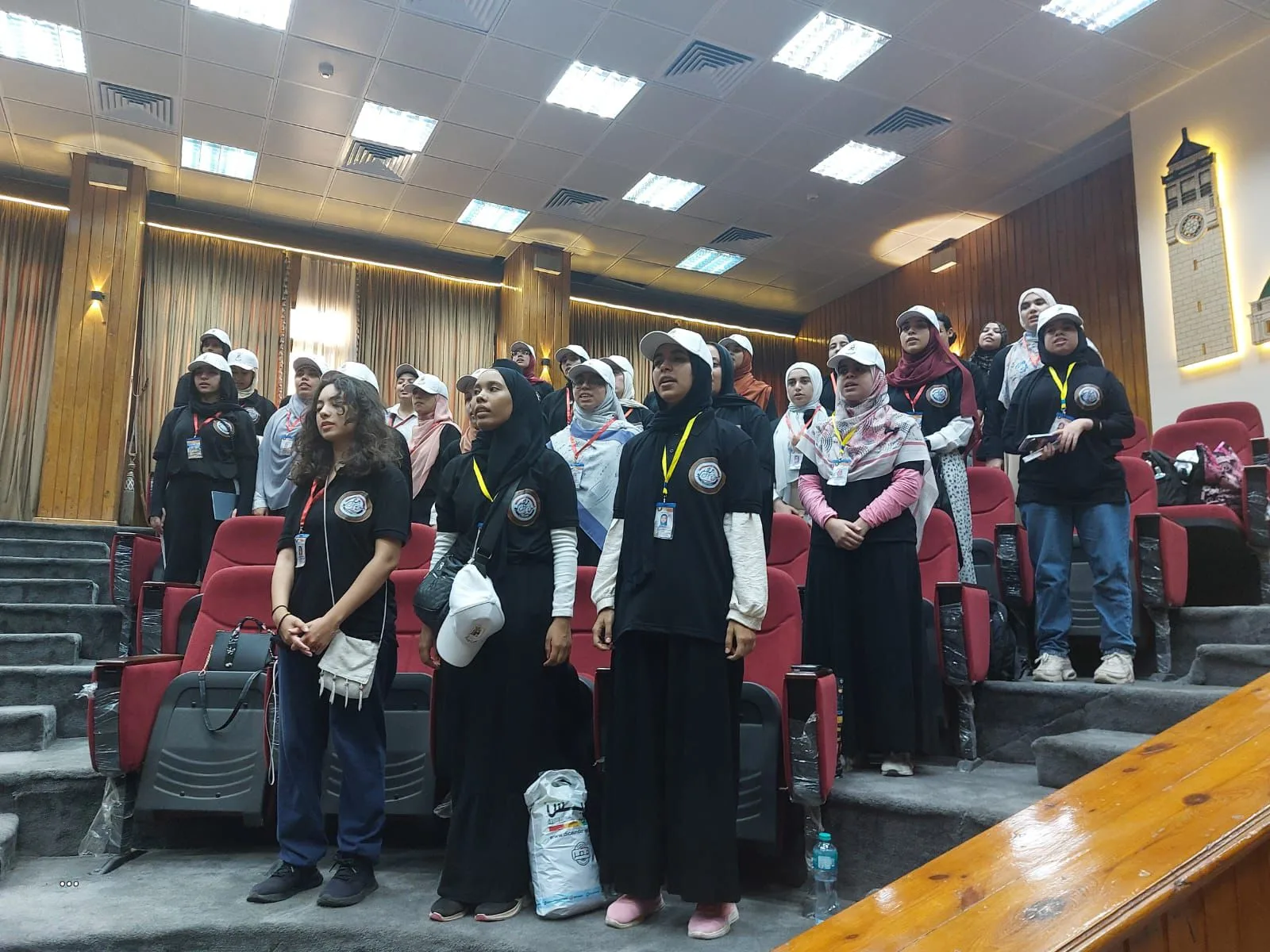أستاذ في “جامعة القاهرة” يقدم تصورًا حديثًا لإعادة إحياء الهوية الثقافية الوطنية من خلال الفنون والذكاء الاصطناعي