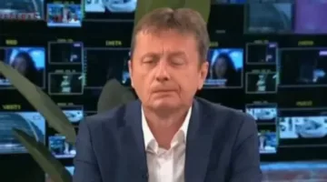 فيديو: وزير يتعرض لجلطة دماغية أثناء البث المباشر