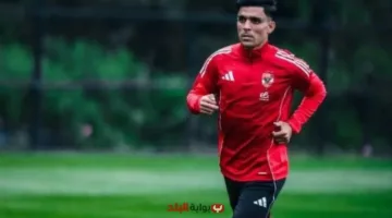 بن شرقي قريب من مغادرة الأهلي بسبب عدم رضا ريبيرو عن أدائه: تفاصيل جديدة في فيديو يسلط الضوء على المستجدات.