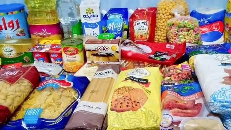 بداية موسم التخفيضات الصيفية 2025 في المتاجر بداية موسم التخفيضات الصيفية 2025 في المتاجر