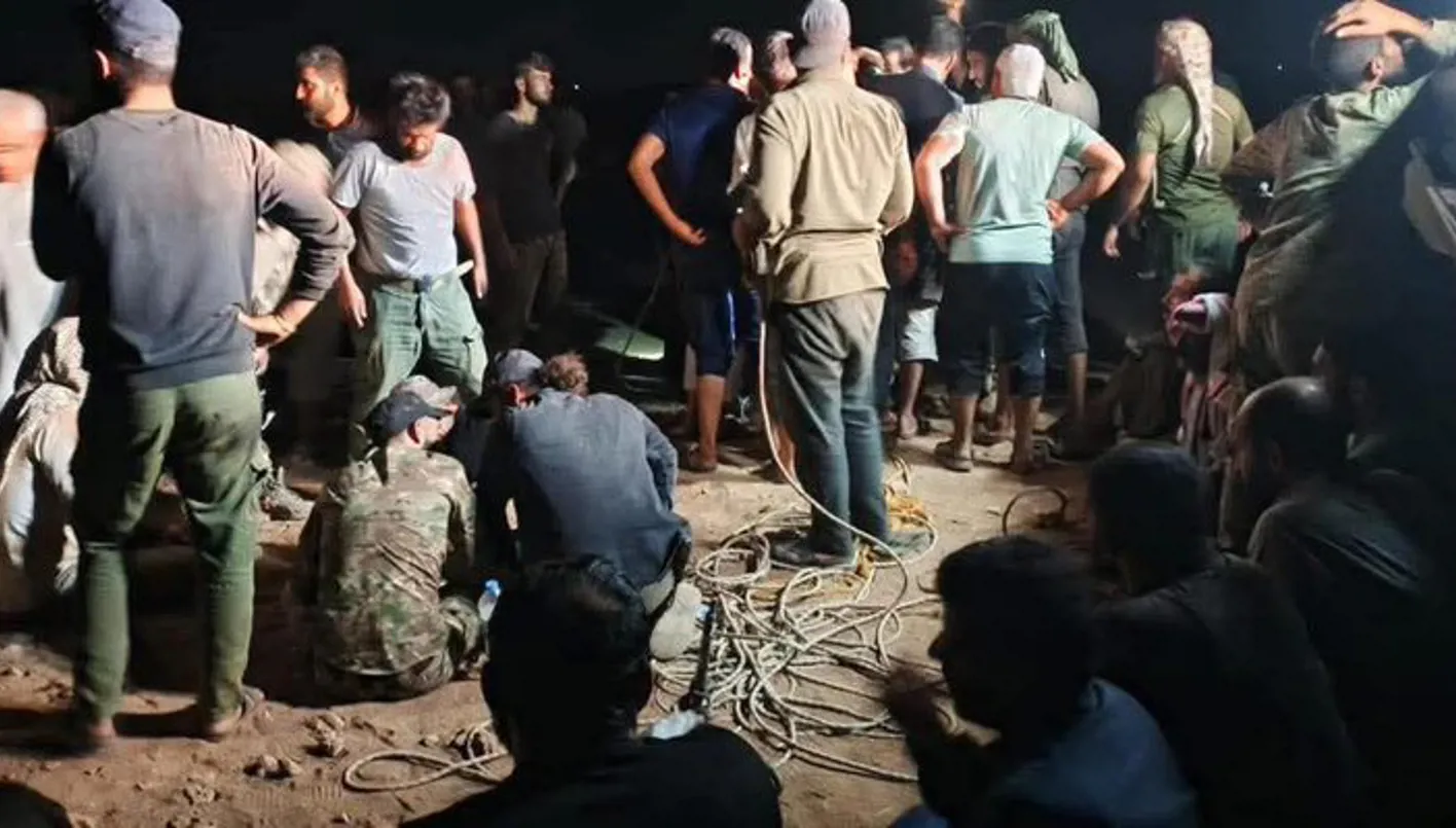 بالفيديو – تفاصيل حادثة سقوط الطفل المغربي ريان في بئر قد تتكرر في سوريا… ماذا حدث؟ بالفيديو – تفاصيل حادثة سقوط الطفل المغربي ريان في بئر قد تتكرر في سوريا… ماذا حدث؟