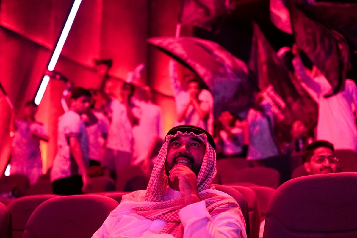 الأمير فيصل خلال كأس العالم للرياضات الإلكترونية في الرياض. (حساب الاتحاد السعودي على إكس)