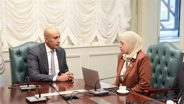 وزارة التعليم تطلق برنامج تدريب لتأهيل طلاب المدارس في مجال ريادة الأعمال.. بعنوان «خطوة» وزارة التعليم تطلق برنامج تدريب لتأهيل طلاب المدارس في مجال ريادة الأعمال.. بعنوان «خطوة»