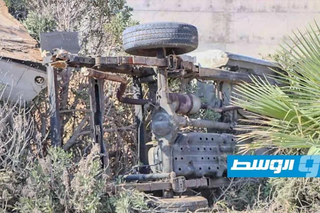 شخص يتعرض لإصابة نتيجة تصادم سيارتين بالقرب من مطار معيتيقة شخص يتعرض لإصابة نتيجة تصادم سيارتين بالقرب من مطار معيتيقة