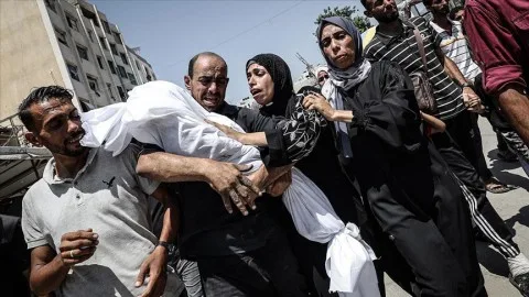 صحة غزة: عدد الشهداء جراء العدوان الإسرائيلي بلغ 61,369. صحة غزة: عدد الشهداء جراء العدوان الإسرائيلي بلغ 61,369.