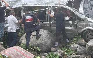مصرع اثنين وإصابة ثلاثة من عائلة إماراتية في حادث انقلاب حافلة بتركيا