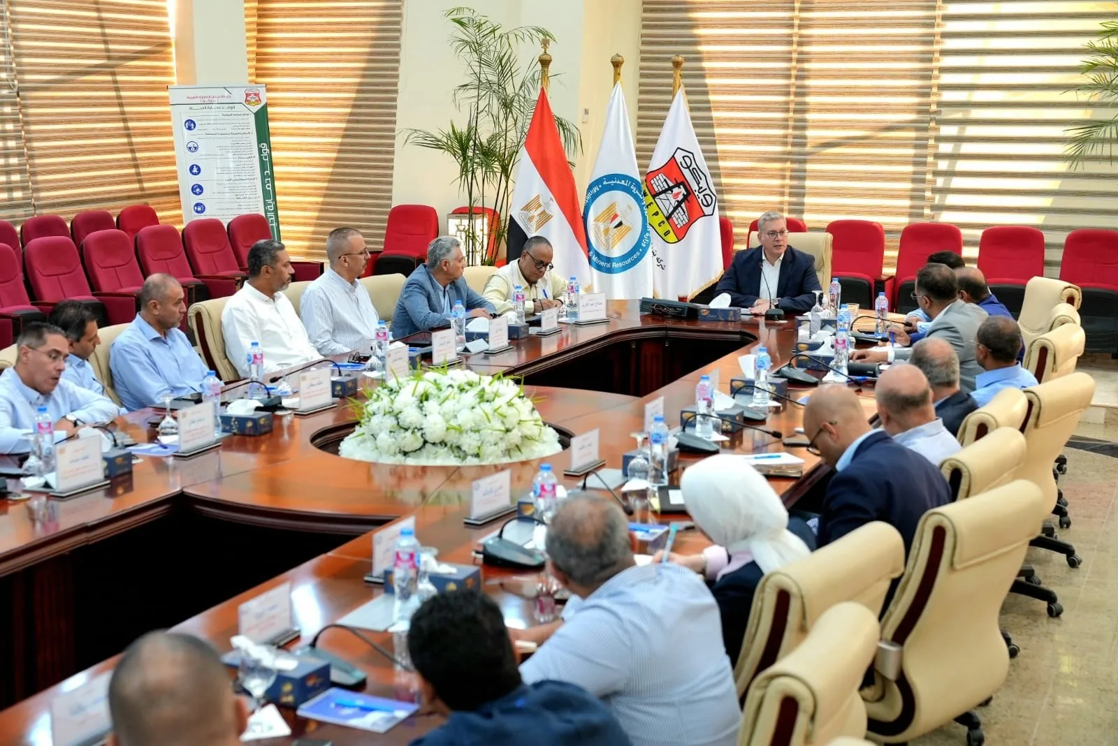 وزير البترول يعلن عن استراتيجية لتحويل ميناء الحمراء في العلمين إلى مركز رئيسي.
