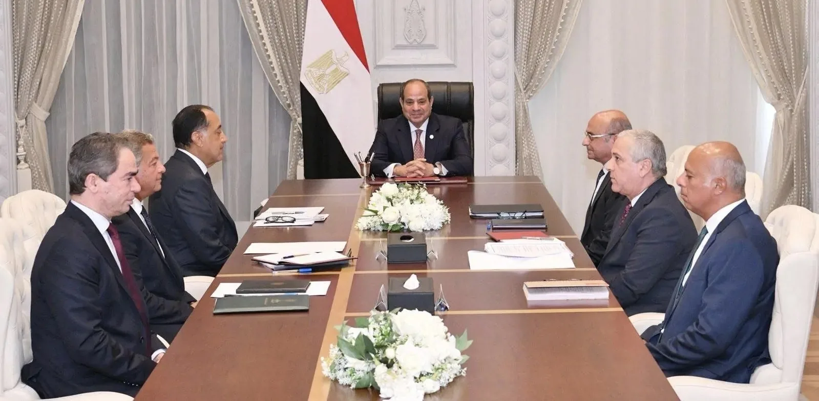 الرئيس السيسي يُصدر توجيهات لوضع خطة لتحديث الإعلام المصري وتعزيز حرية التعبير الرئيس السيسي يُصدر توجيهات لوضع خطة لتحديث الإعلام المصري وتعزيز حرية التعبير