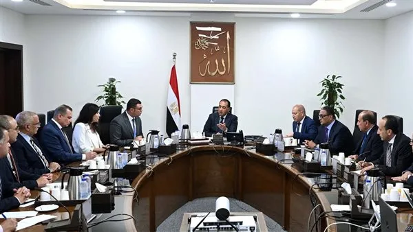 رئيس الوزراء يراقب تقدم مشاريع revitalization وسط البلد والقاهرة الخديوية رئيس الوزراء يراقب تقدم مشاريع revitalization وسط البلد والقاهرة الخديوية