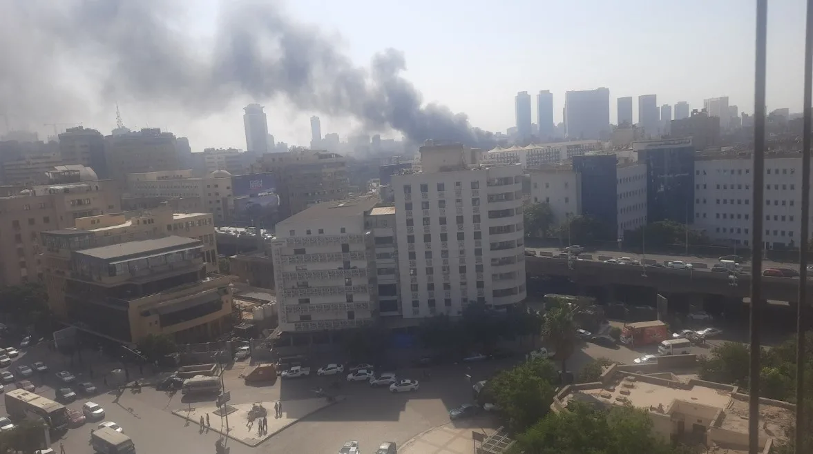 حريق ضخم يشتعل في مبنى وسط القاهرة بالقرب من ماسبيرو (صور) حريق ضخم يشتعل في مبنى وسط القاهرة بالقرب من ماسبيرو (صور)