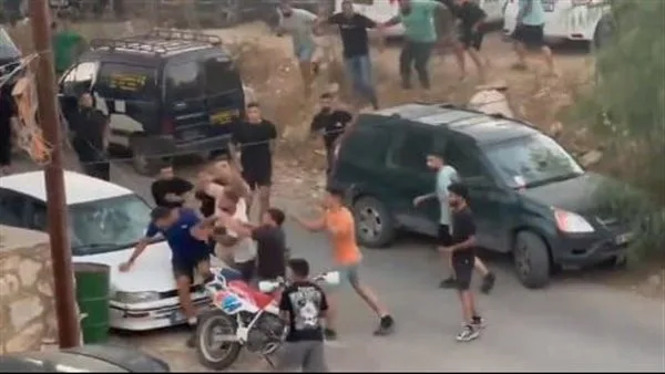 اعتدى المشجعون على الحكم بعد هزيمة فريقهم… فيديو من بلدة جنوبية!