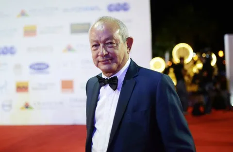 نجيب ساويرس يرد على منشور يطالب دول مجلس التعاون الخليجي بحظر سفر مواطنيها إلى مصر مما أثار تفاعلاً كبيراً نجيب ساويرس يرد على منشور يطالب دول مجلس التعاون الخليجي بحظر سفر مواطنيها إلى مصر مما أثار تفاعلاً كبيراً