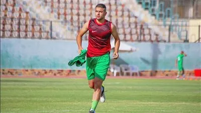 نجوم سيناء يتعاقد مع محمد عبدالنبي، لاعب وسط دمياط، لمدة موسم واحد نجوم سيناء يتعاقد مع محمد عبدالنبي، لاعب وسط دمياط، لمدة موسم واحد