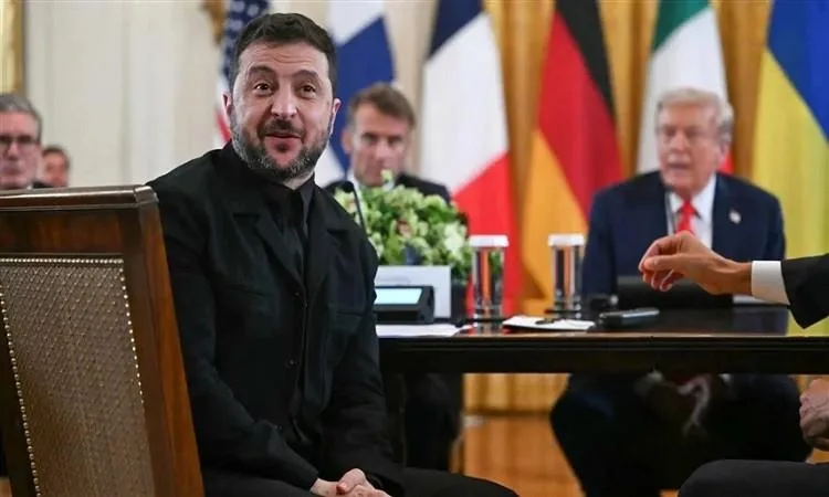 الرئيس الأوكراني يشدد على أهمية إجراء محادثات مع نظيريه الروسي والأمريكي دون أي شروط مسبقة. الرئيس الأوكراني يشدد على أهمية إجراء محادثات مع نظيريه الروسي والأمريكي دون أي شروط مسبقة.