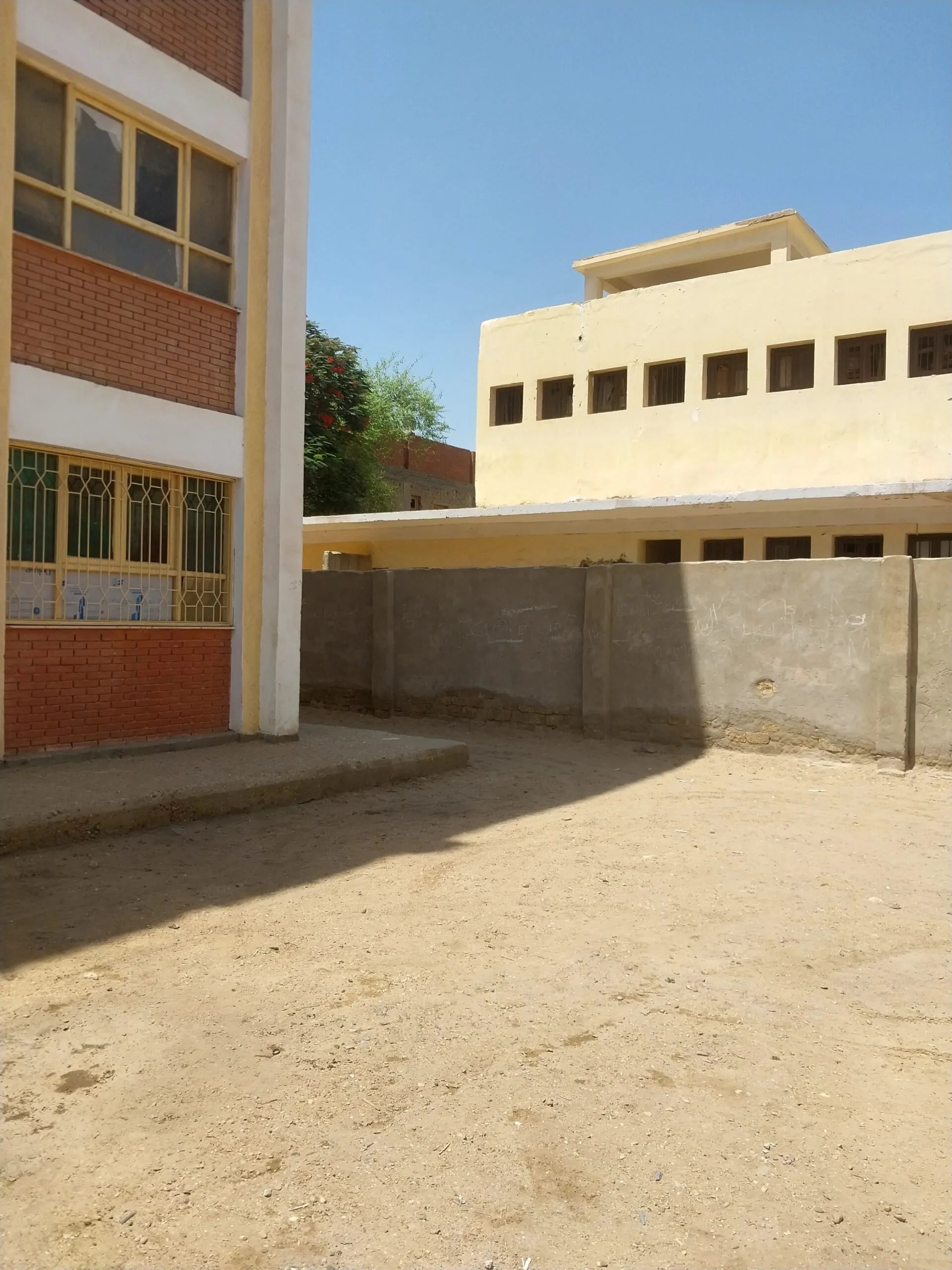 مدرسة الشهيد محمد طه الإعدادية 