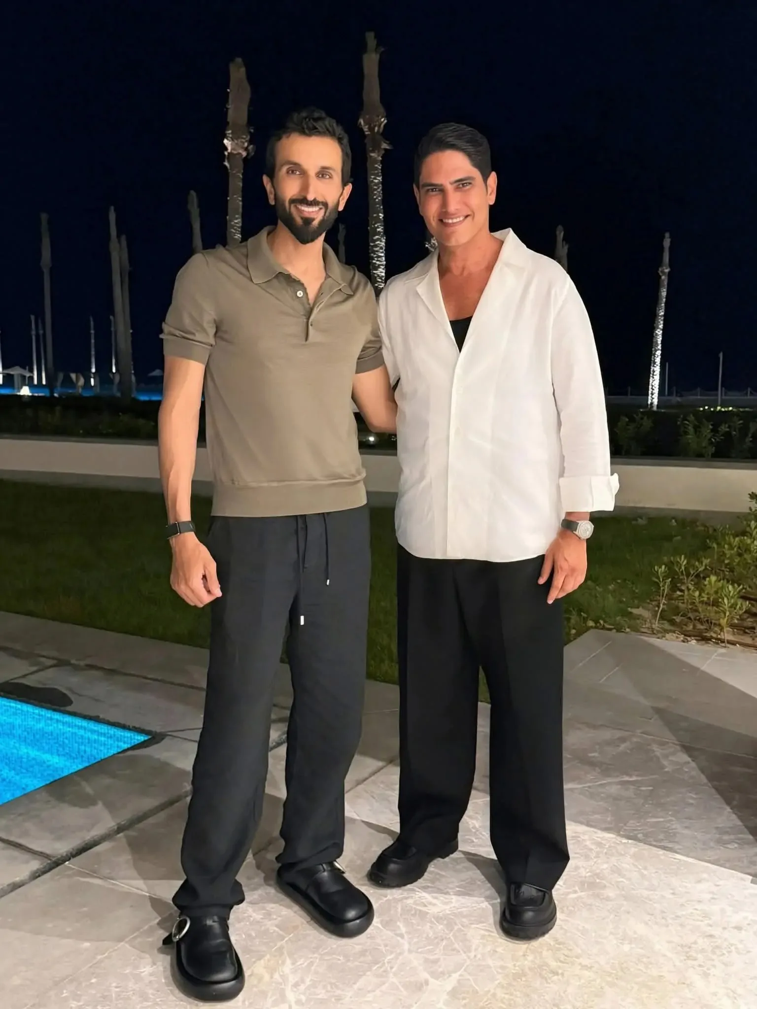أحمد أبو هشيمة يجتمع مع الشيخ ناصر بن حمد آل خليفة أثناء زيارته إلى مصر أحمد أبو هشيمة يجتمع مع الشيخ ناصر بن حمد آل خليفة أثناء زيارته إلى مصر