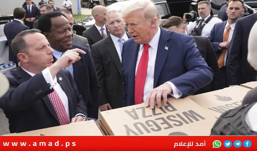 ترامب يقدم البيتزا والهمبرغر لقوات الحرس الوطني في واشنطن – فيديو ترامب يقدم البيتزا والهمبرغر لقوات الحرس الوطني في واشنطن – فيديو