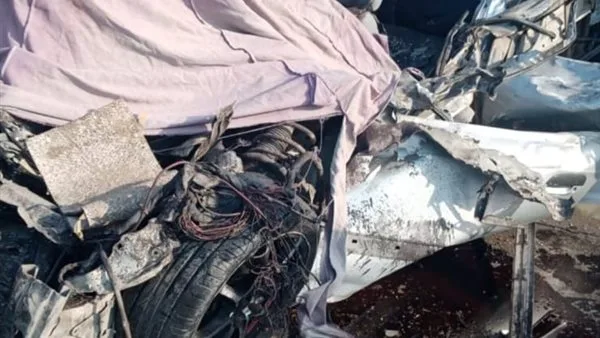مقتل 3 أفراد وإصابة شخص آخر في حادث مأسوي بأسيوط مقتل 3 أفراد وإصابة شخص آخر في حادث مأسوي بأسيوط