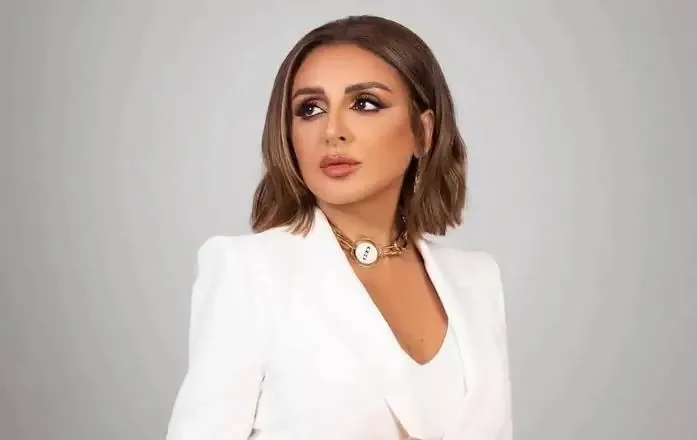 محمود سعد: أنغام بصحة جيدة وما تم تداوله حول حالتها الصحية مجرد شائعات محمود سعد: أنغام بصحة جيدة وما تم تداوله حول حالتها الصحية مجرد شائعات