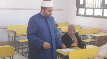 رئيس منطقة بورسعيد الأزهرية يتابع سير امتحانات الدور الثاني للشهادة الثانوية