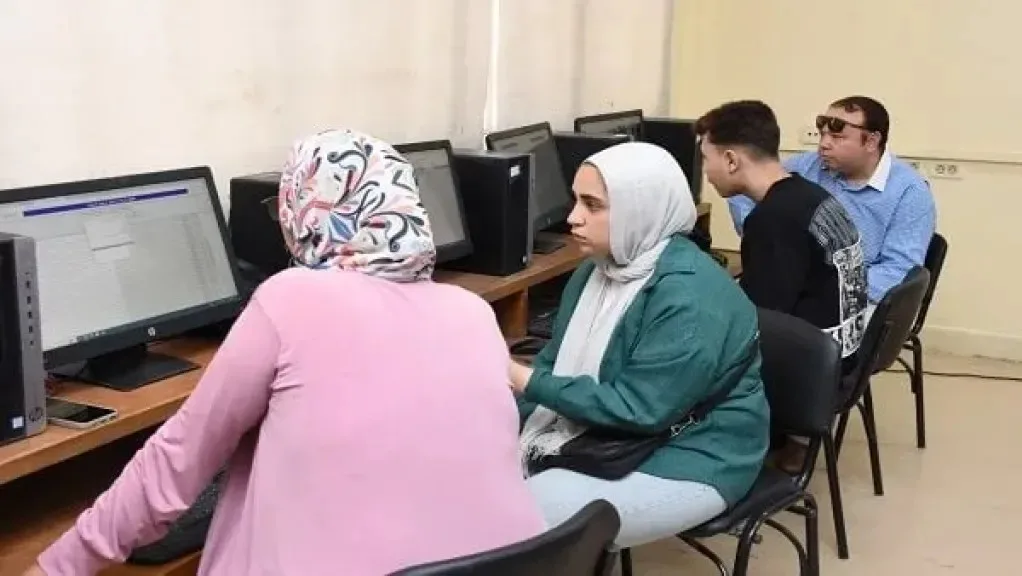 نتائج شهادة الإعدادية 2025 للدور الثاني في محافظة بني سويف.. خطوات الوصول للرابط المباشر نتائج شهادة الإعدادية 2025 للدور الثاني في محافظة بني سويف.. خطوات الوصول للرابط المباشر