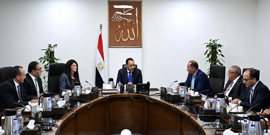 الحكومة: التوصل إلى آليات معينة لتسريع تنفيذ قانون تنظيم ملكية الدولة الحكومة: التوصل إلى آليات معينة لتسريع تنفيذ قانون تنظيم ملكية الدولة