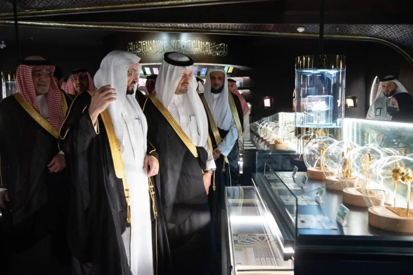 نائب أمير مكة يفتتح المعرض والمتحف العالمي للسيرة النبوية والحضارة الإسلامية نائب أمير مكة يفتتح المعرض والمتحف العالمي للسيرة النبوية والحضارة الإسلامية