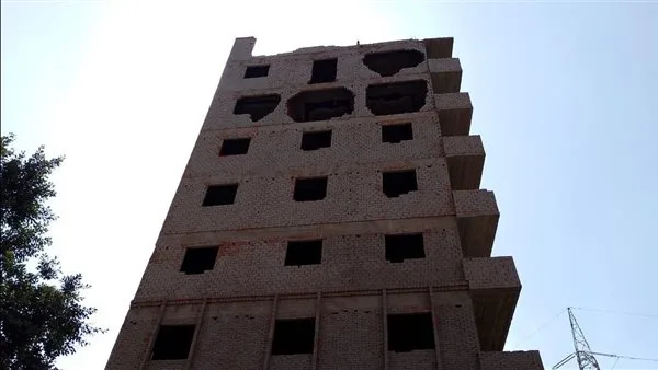 تنمية المجتمع: الشبكة الوطنية للطوارئ والسلامة العامة في الوزارة تراقب انتهاكاً لرخصة البناء في الوراق.