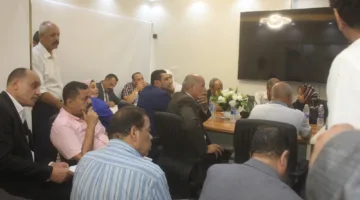 اجتماع أعضاء حزب السلام وتيار الاستقلال لوضع استراتيجية الترشح لانتخابات مجلس النواب: فردي وقوائم.