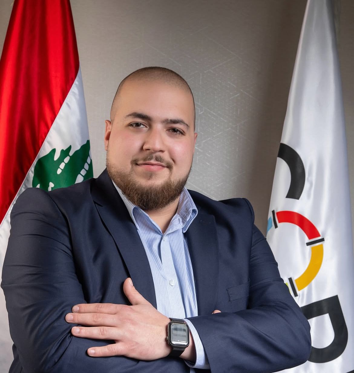  الإعلامي الرياضي علي حداد