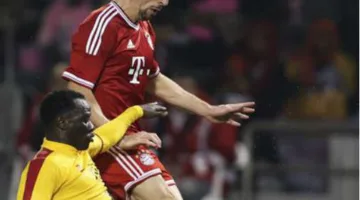 شاهد الفيديو: اللاعب السابق في المريخ بلة جابر يكشف: “تحدّيت ريبيري في الملعب وقلت له: ابتعد عن طريقي!”