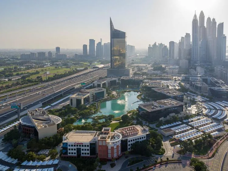 “تيكوم” الإماراتية تحقق زيادة بنسبة 21% في أرباح الربع الثاني وصافي الأرباح في النصف الأول يتجاوز 737 مليون درهم “تيكوم” الإماراتية تحقق زيادة بنسبة 21% في أرباح الربع الثاني وصافي الأرباح في النصف الأول يتجاوز 737 مليون درهم
