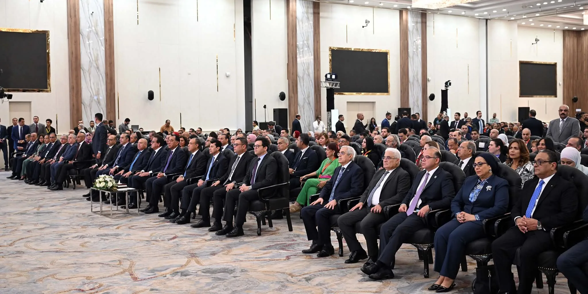 رئيس الوزراء يشارك في انطلاق النسخة السادسة لمؤتمر المصريين في الخارج رئيس الوزراء يشارك في انطلاق النسخة السادسة لمؤتمر المصريين في الخارج