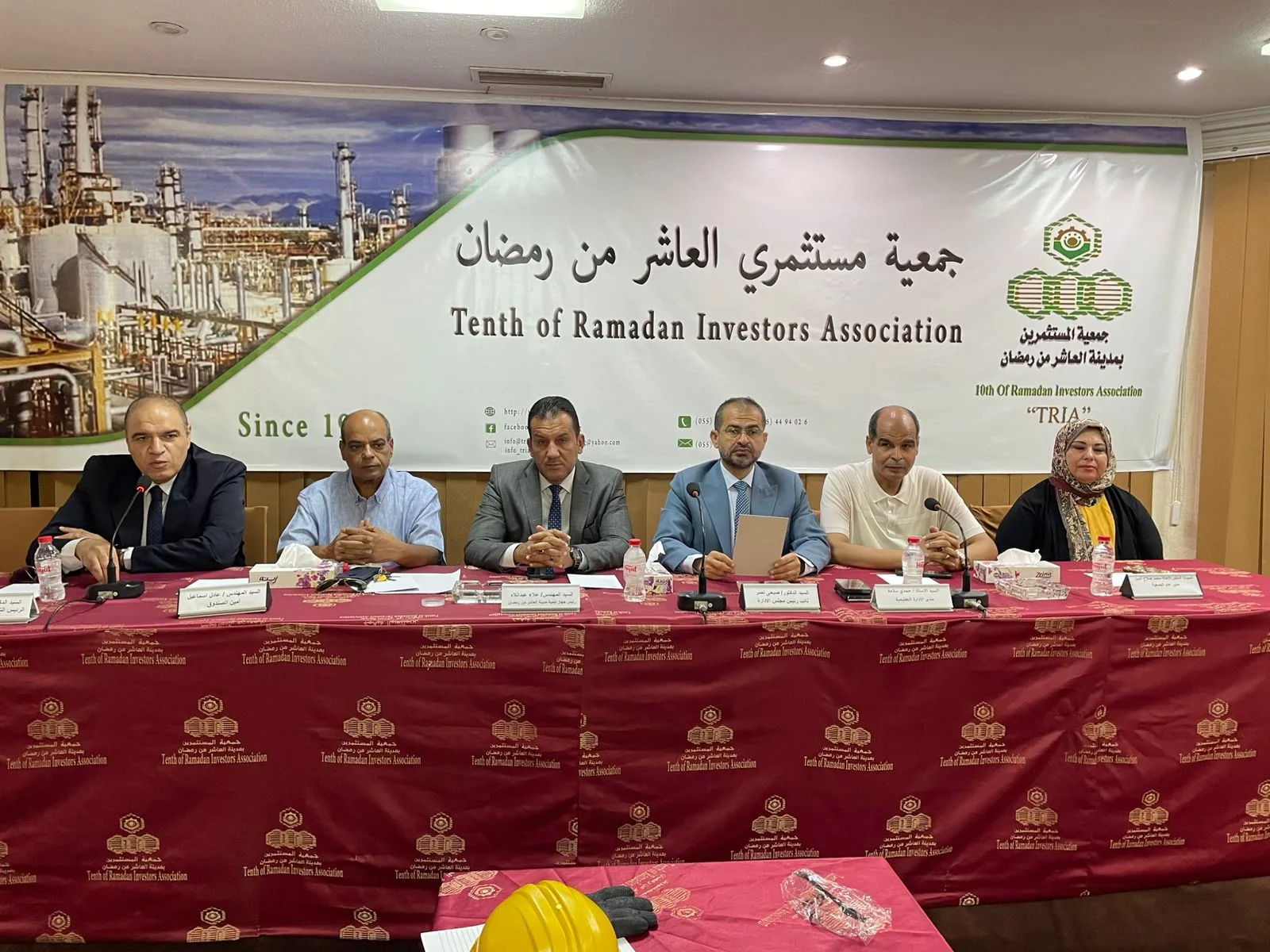 جمعية مستثمري العاشر تنظم دورة تدريبية في الصحة المهنية لطلاب الإعدادية المؤهلين للعمل في المصانع جمعية مستثمري العاشر تنظم دورة تدريبية في الصحة المهنية لطلاب الإعدادية المؤهلين للعمل في المصانع